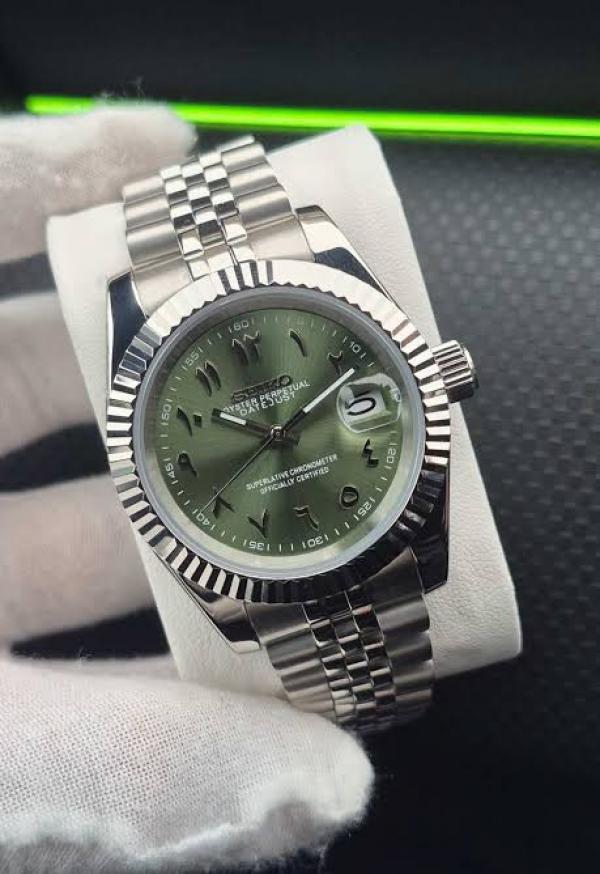 SEIK O MOD DATE JUST OLIVE GREEN ARABIC DIAL 672