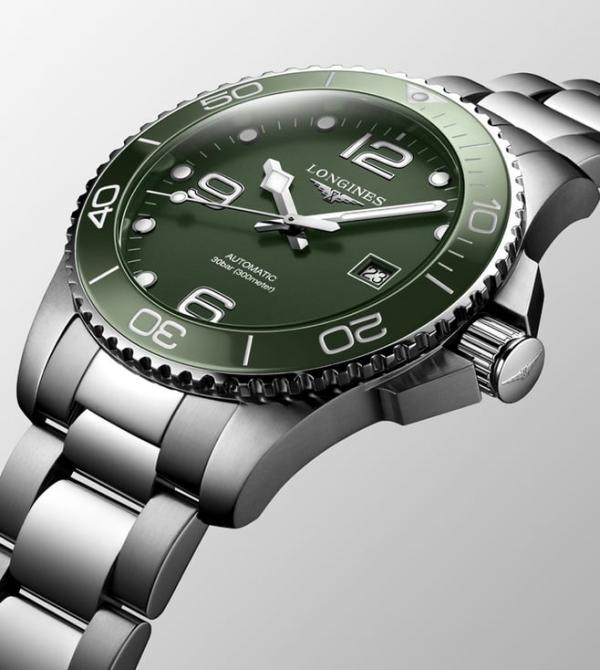 Longine Hydro conquest AUTO SILVER GREEN HVY 37