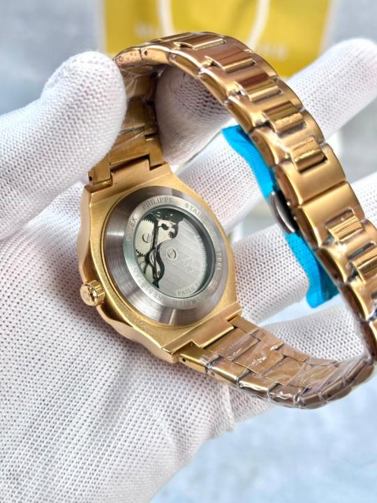 Patek Philipp_pe Nautilus Skeleton