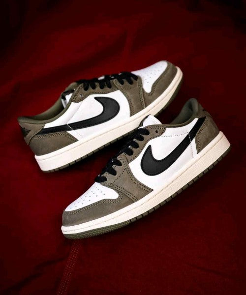 AIR JORDAN 1 RETRO LOW OG MEDIUM OLIVEBLACK-SUMMIT WHITE-SAIL