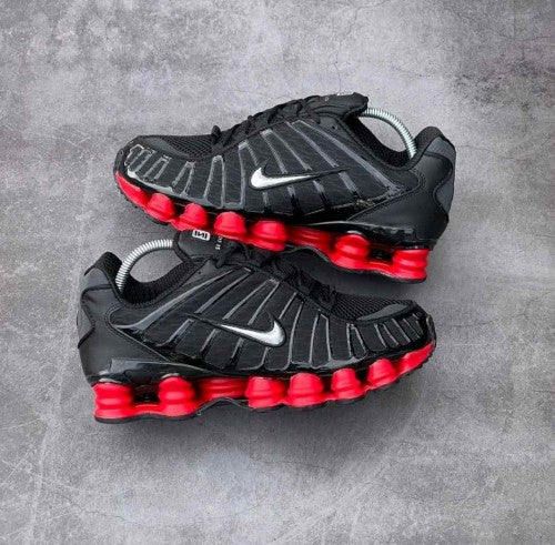 Skepta_X_Nikkee_Shox_TL_Black_Red