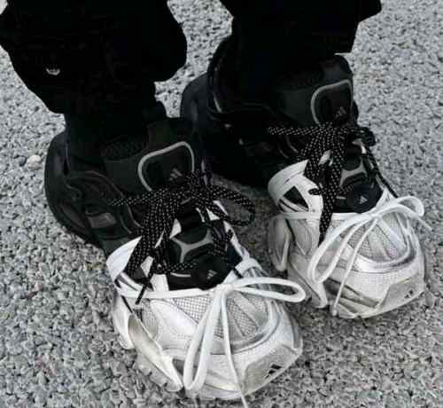 adidaass XLG Runner Deluxe White Blacks