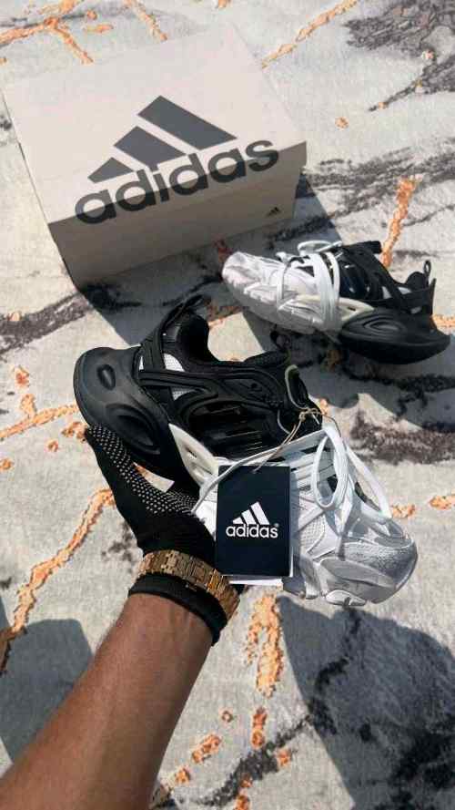 adidaass XLG Runner Deluxe White Blacks