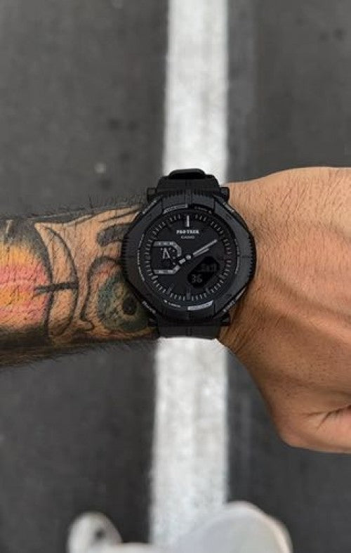 CASIO PRO TREK