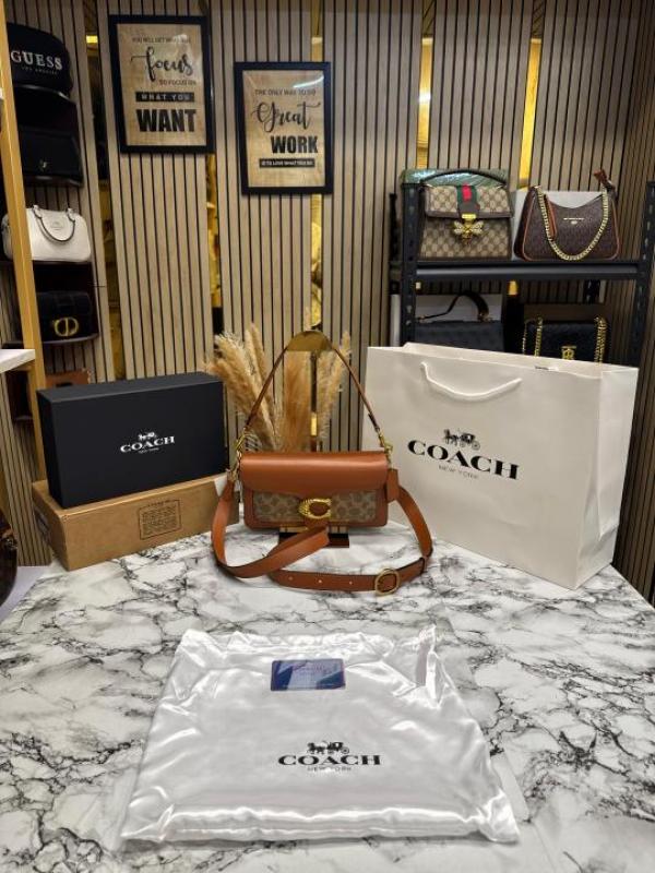 Coac Tabby Chain Clutch In Snake-embossed C Logo Shoulder Bag With Double Og Box And Dust Bag Includes Carry Bag (Brown)