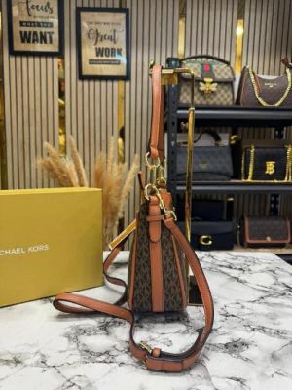 Michael Kor Jet Set Logo Shoulder Bag With Box And Dust Bag (Brown H02038)