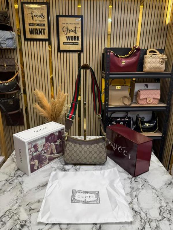 Gucc GG Ophidia Supreme Shoulder Bag With Cherry Charm Includes Box And Dust Bag (735132)