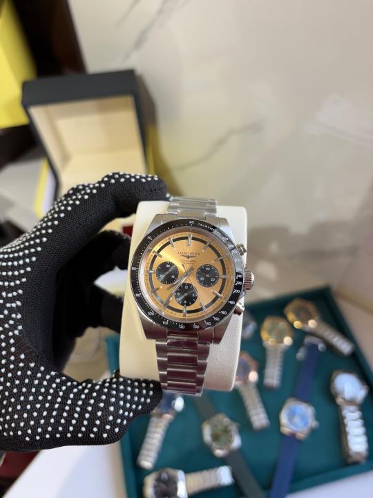 LONGINEESS CONQUEST QUARTZ CHRONOGRAPH WATCH HVY 8