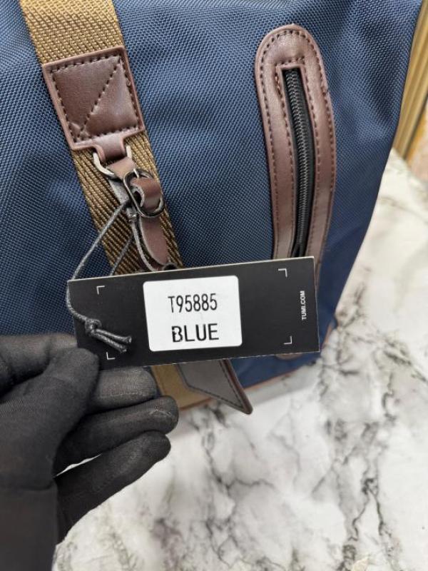 Tumi Alpha 3 Expedition Travel Duffle Bag (Blue) (T95885)
