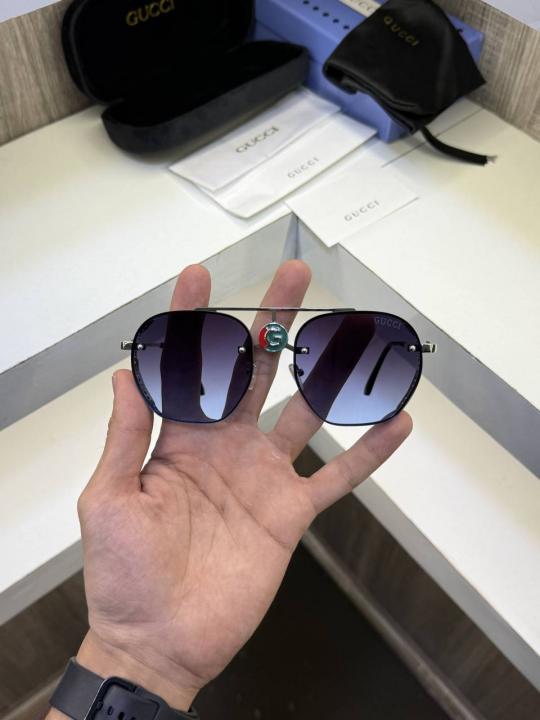 Gucc 5024 sunglass