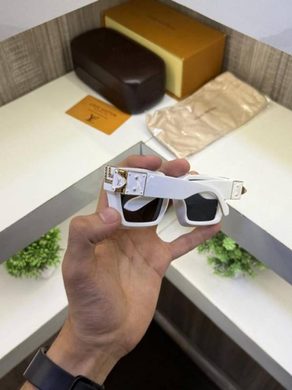 Loui Vuitton Millionaire Edition 96006