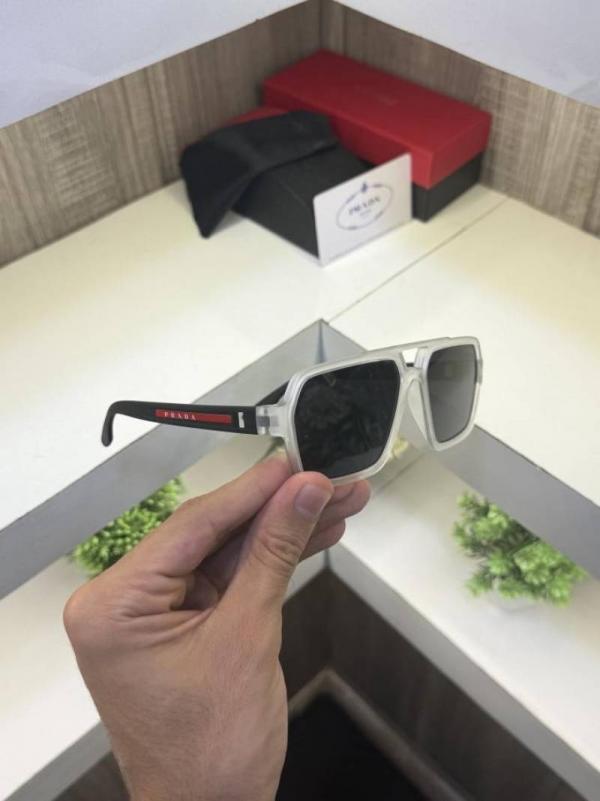 Prad 6902 Sunglass (Ice Black)