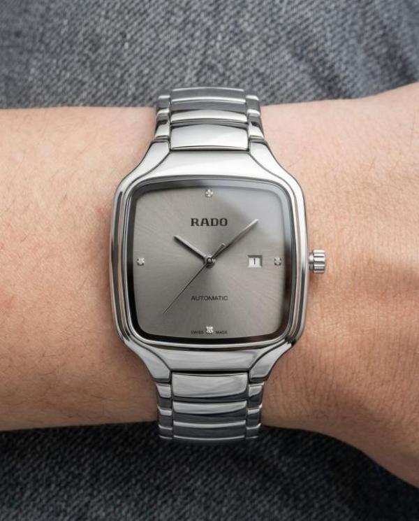 RAD- TRUE SQUARE SWIFT MOVEMENT SILVER GREY