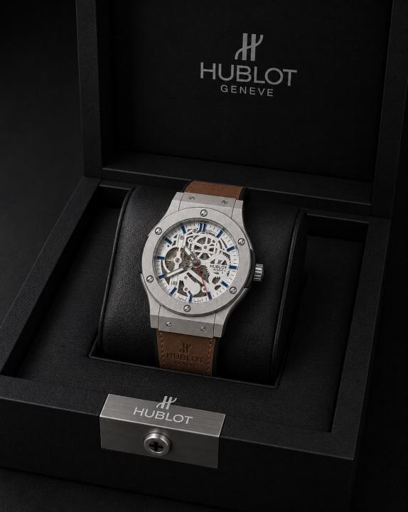 HUBLO T SKELETON AUTOMATIC BACK OPEN 742