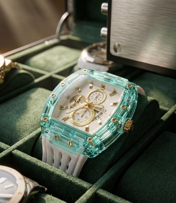 Guess Phoenix gw0499g6 White-Green-Gold 550