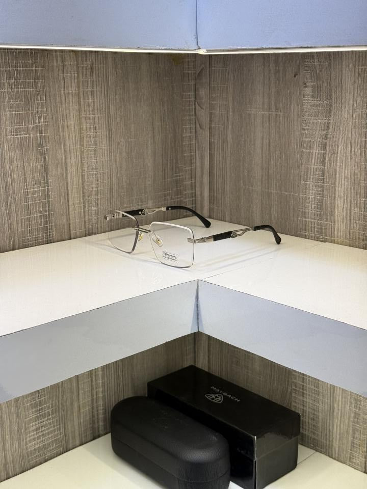 Maybach Z55 Photochromic Glasses