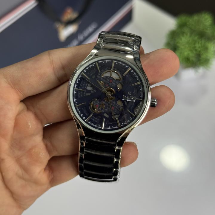 Rad0 True Round Quartz Watch