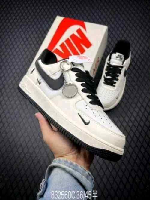 Nikkee Airforce 1 07 Low Violent Bear Joint Linen Beige Black