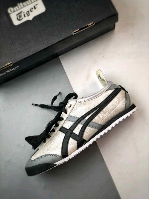 onitsukkaa tiger Mexico 66 Custom Black Grey for her