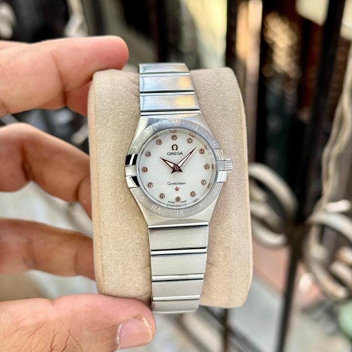 Omegga constellation silver white 28 mm 559