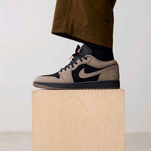 Air Jordan 1 Low SE Olive Grey Black