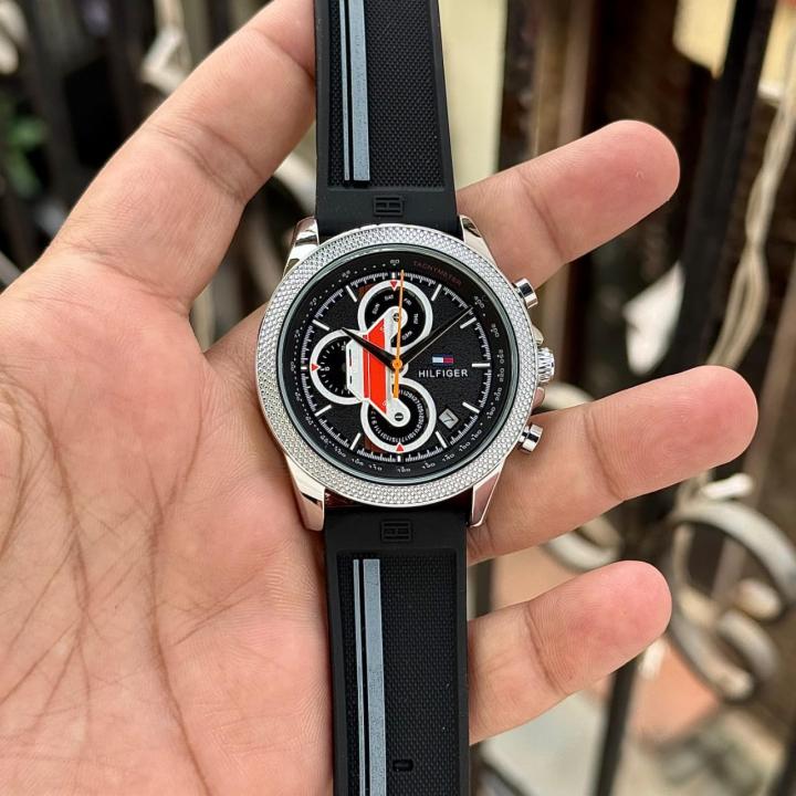 Tommy Hilfigeer Chronograph Silicone Black