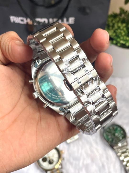 SEIKO PROSPEX CHRONOGHRAPH SILVER BLACK DIAL AT461