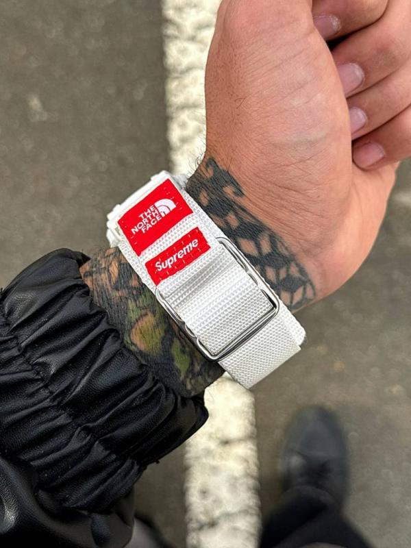 Casio G-Shock x Supreme x Special Edition full white
