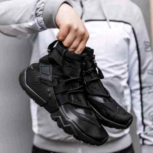 Nikke Huarache Gripp Gs Triple Black