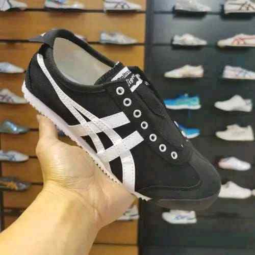 Onitsukkaa Tiger Slip On Black White fix