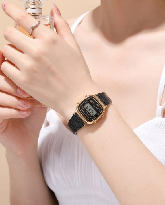 Casio Womens Vintage LA670 Black-Gold-Black