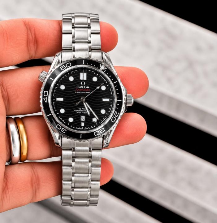 OMEGGA SEAMASTER CO AXIAL 300M SIL BLACK QUARTZ 807