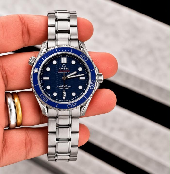 OMEGGA SEAMASTER CO AXIAL 300M SIL BLUE QUARTZ 810
