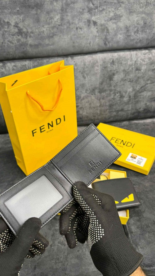 Fendd_i premium wallet combo wid og box & accessories