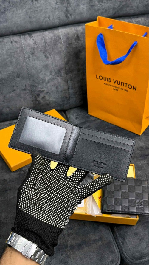 Louii_S Vuitton premium wallet combo wid og box & accessories