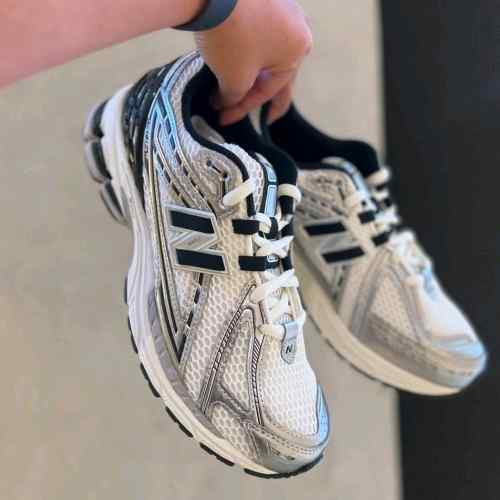 Neww balancee 1906R SILVER BLACK
