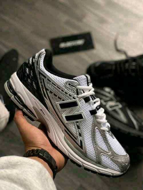Neww balancee 1906R SILVER BLACK