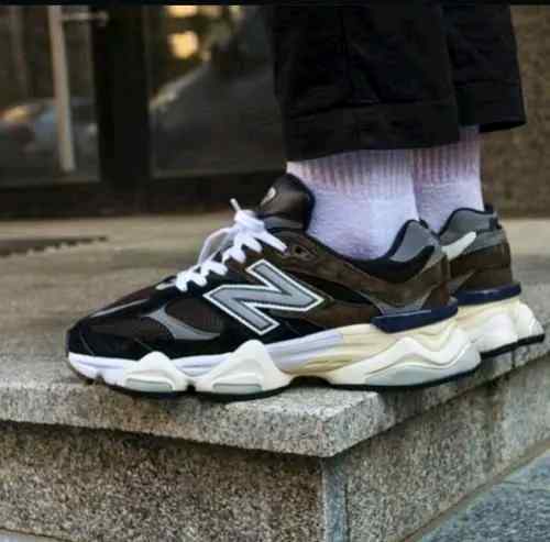 Neww Balance 9060 Dark Brown