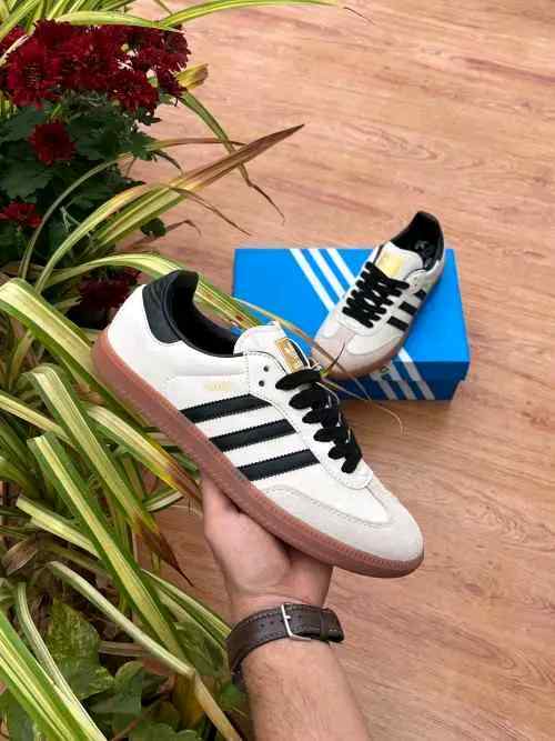 Adidaass Samba Cream Sand Strata for her