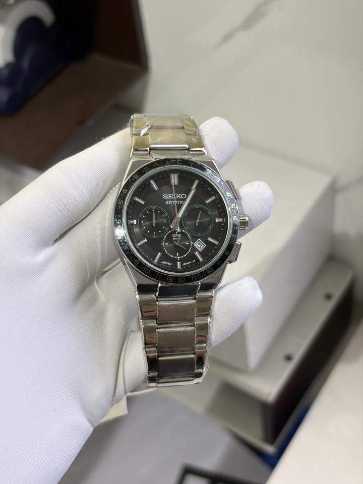 SEIK O ASTRON LIMITED EDITION CHRONOGRAPH 818