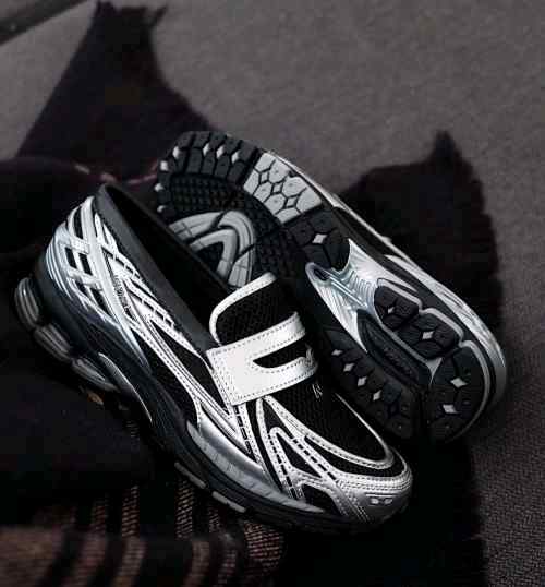 Neww Balance 1906L Silver Metallic Black