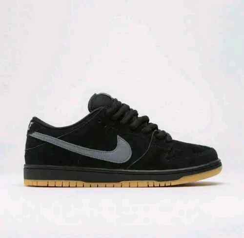 nikkee SB Dunk Low Fog Black Gum