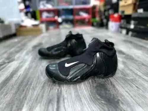 NiKkee Air Flightposite Carbon Fiber
