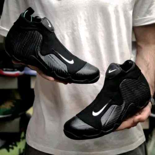 NiKkee Air Flightposite Carbon Fiber