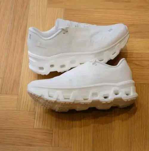 ON CLOUD RUNNING x POST ARCHIVE FACTION (PAF)