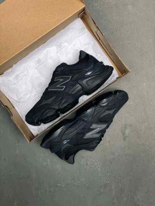 neww balancee 9060 triple black