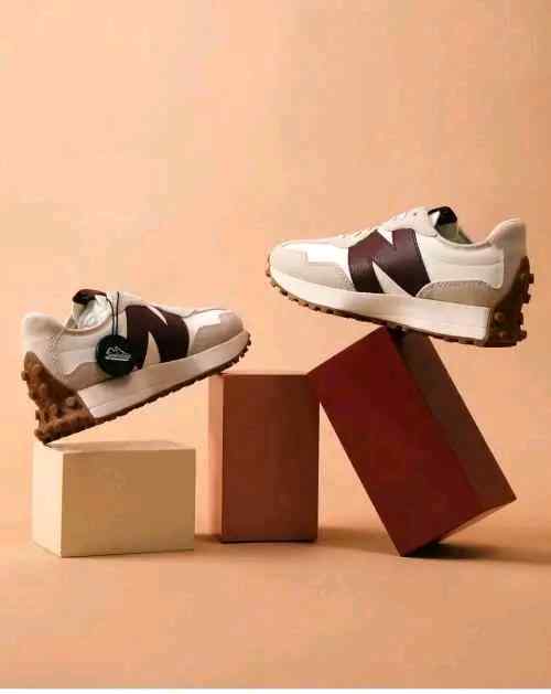Neww Balance 327 Moonbeam Classic Burgundy