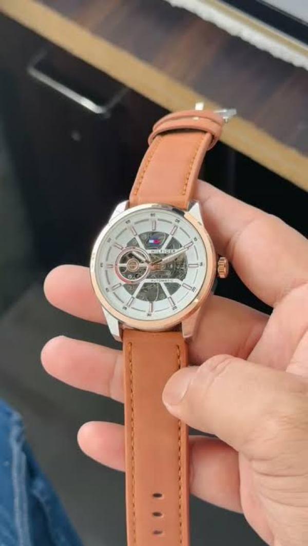 TOMMY HILFIGE AUTOMATIC SKELETON LEATHER LIGHT BR WHITE 846