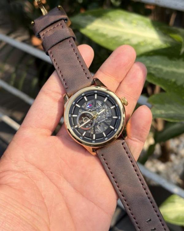TOMMY HILFIGE AUTOMATIC SKELETON LEATHER BROWN GOLD  BLACK 847