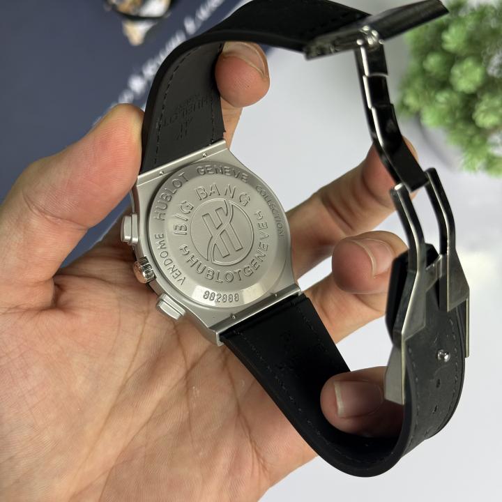 Hublot Bigbang Mens Quartz watch